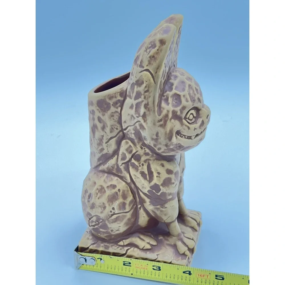 Disney Star Wars Galaxy's Edge 1st Edition Creature Ceramic Pencil Holder